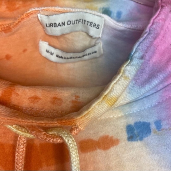 Urban Outfitters‎ Buster Tie-Dye Drawstring Hem Sweatshirt​​ - Picture 7 of 7